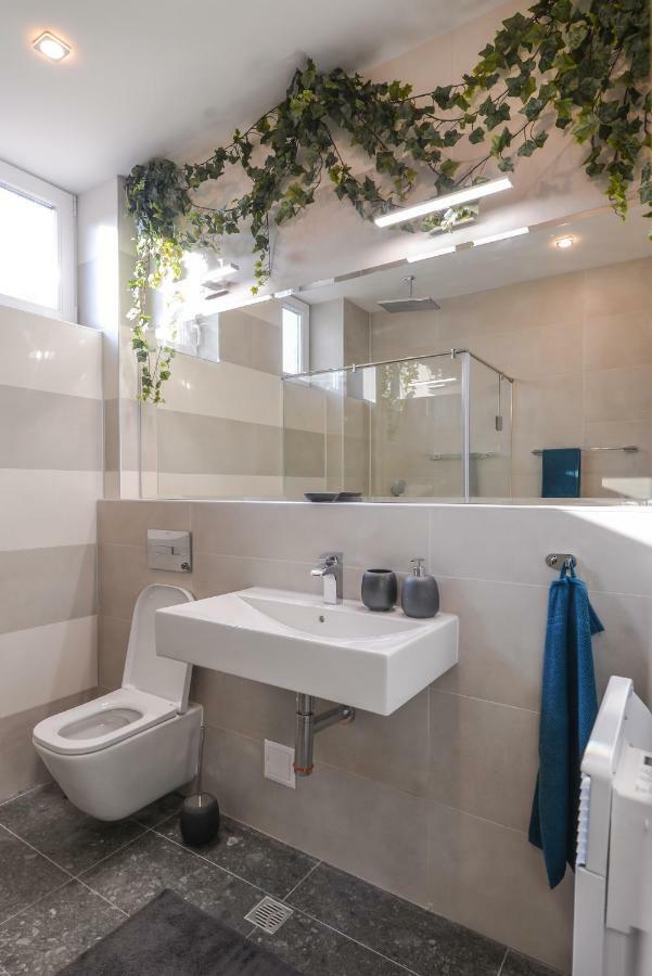 Chic 1Br With Terrace In Sofia City Center By Flat Mаnager Exterior photo